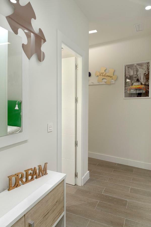 Suncity Teatro Premier Apartment Malaga Exterior photo